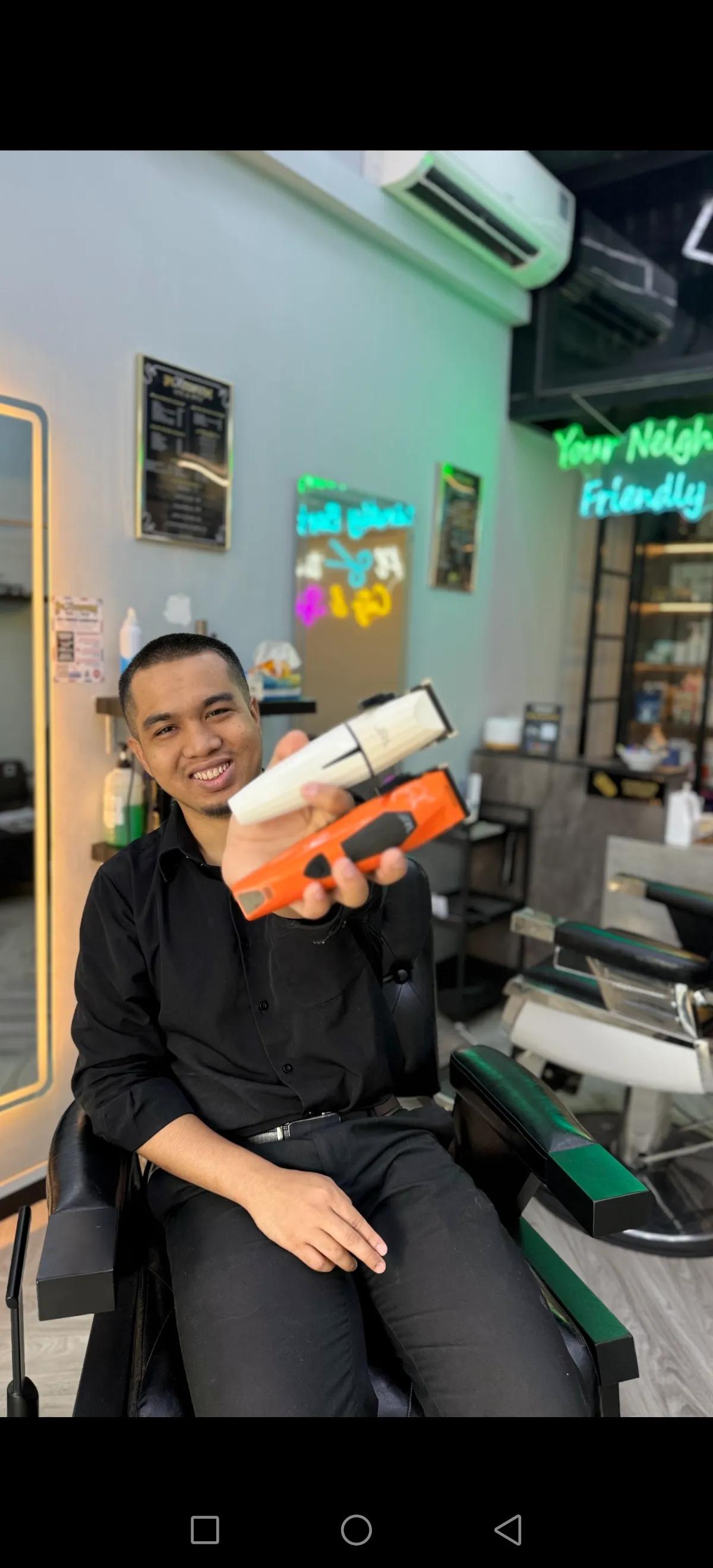 Baem — Senior Stylist at Platinum Cutz Singapore
