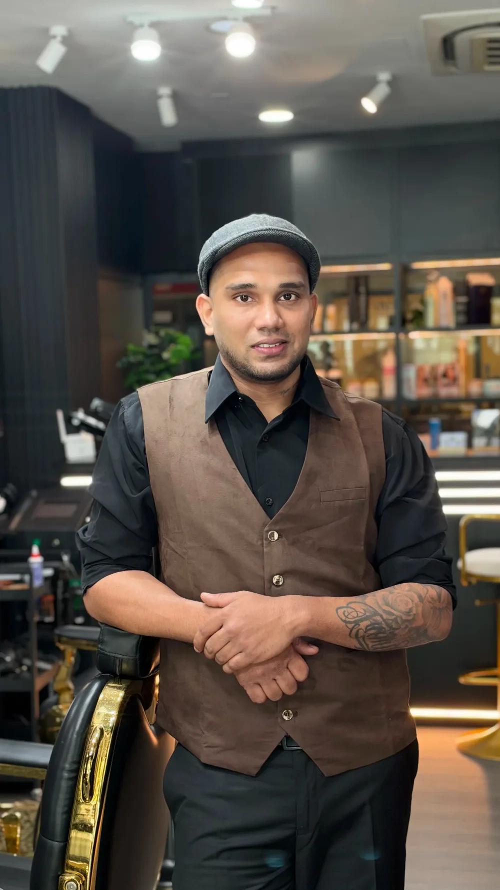 Daniel — Barber at Platinum Cutz Singapore