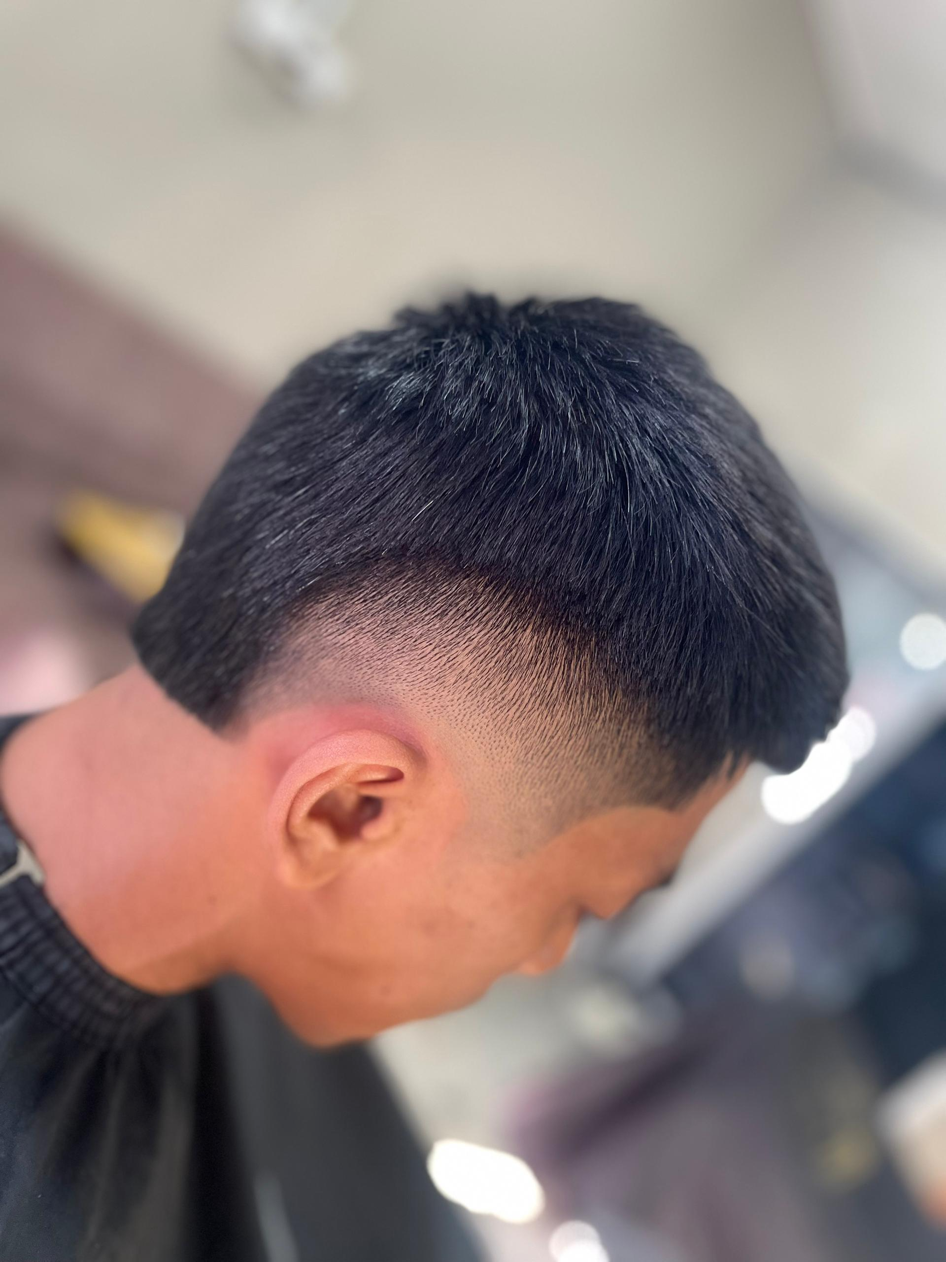 Textured Crop by Nawaz — Platinum Cutz Singapore