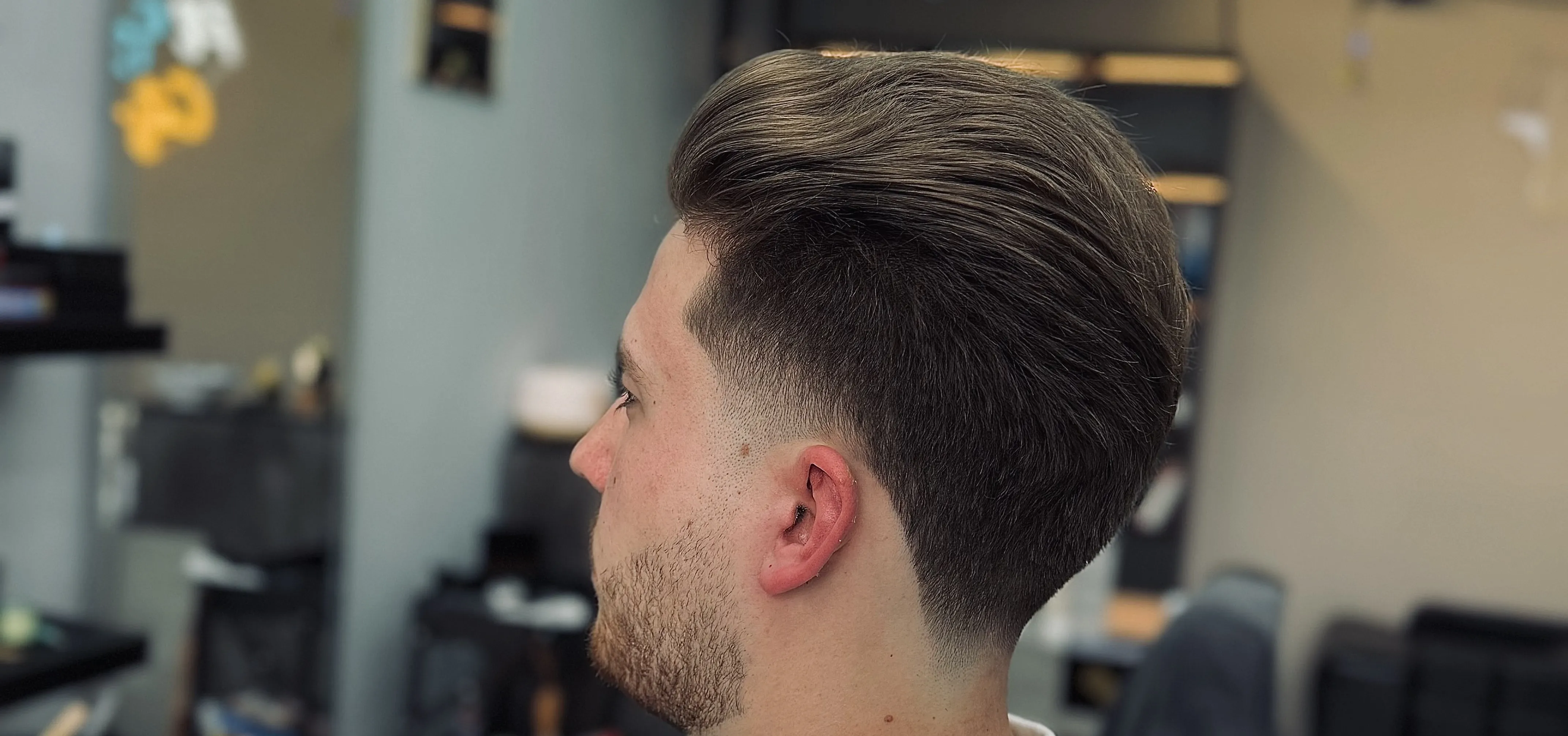 Men's haircut services at Platinum Cutz Singapore